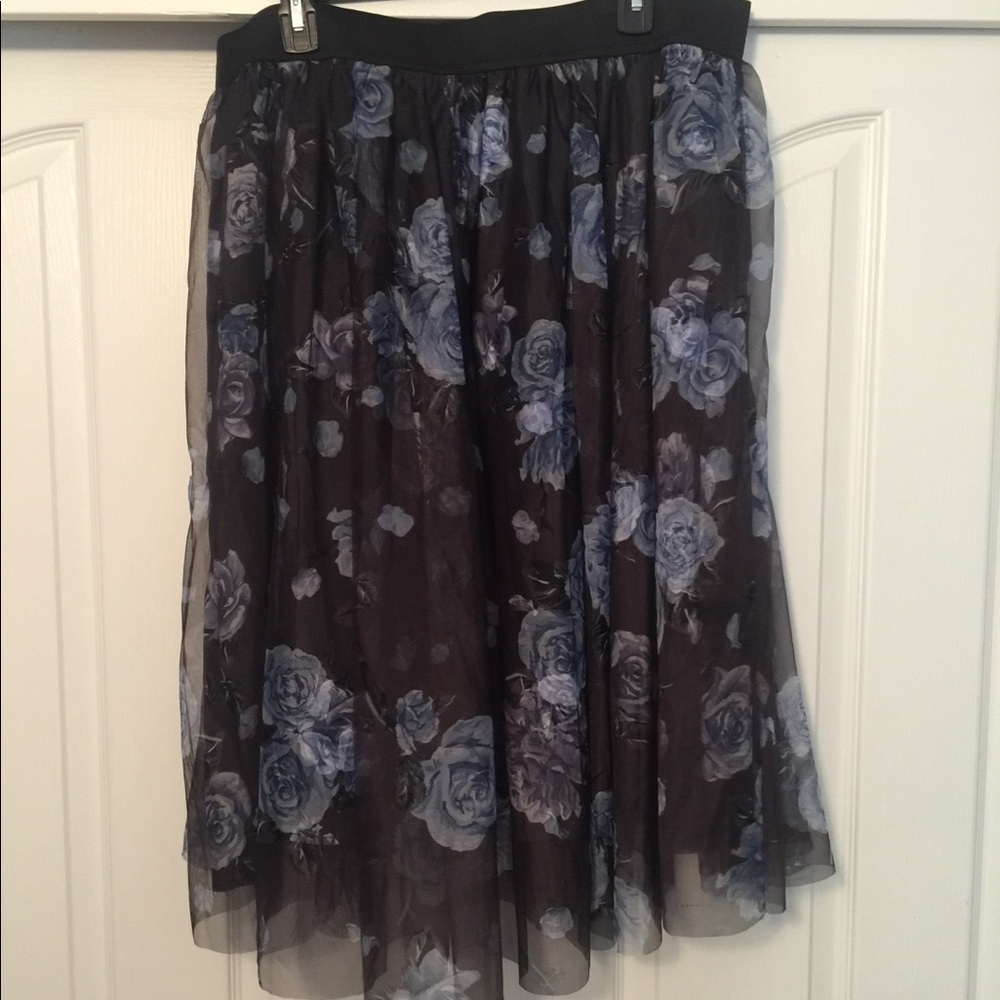 Torrid floral skirt